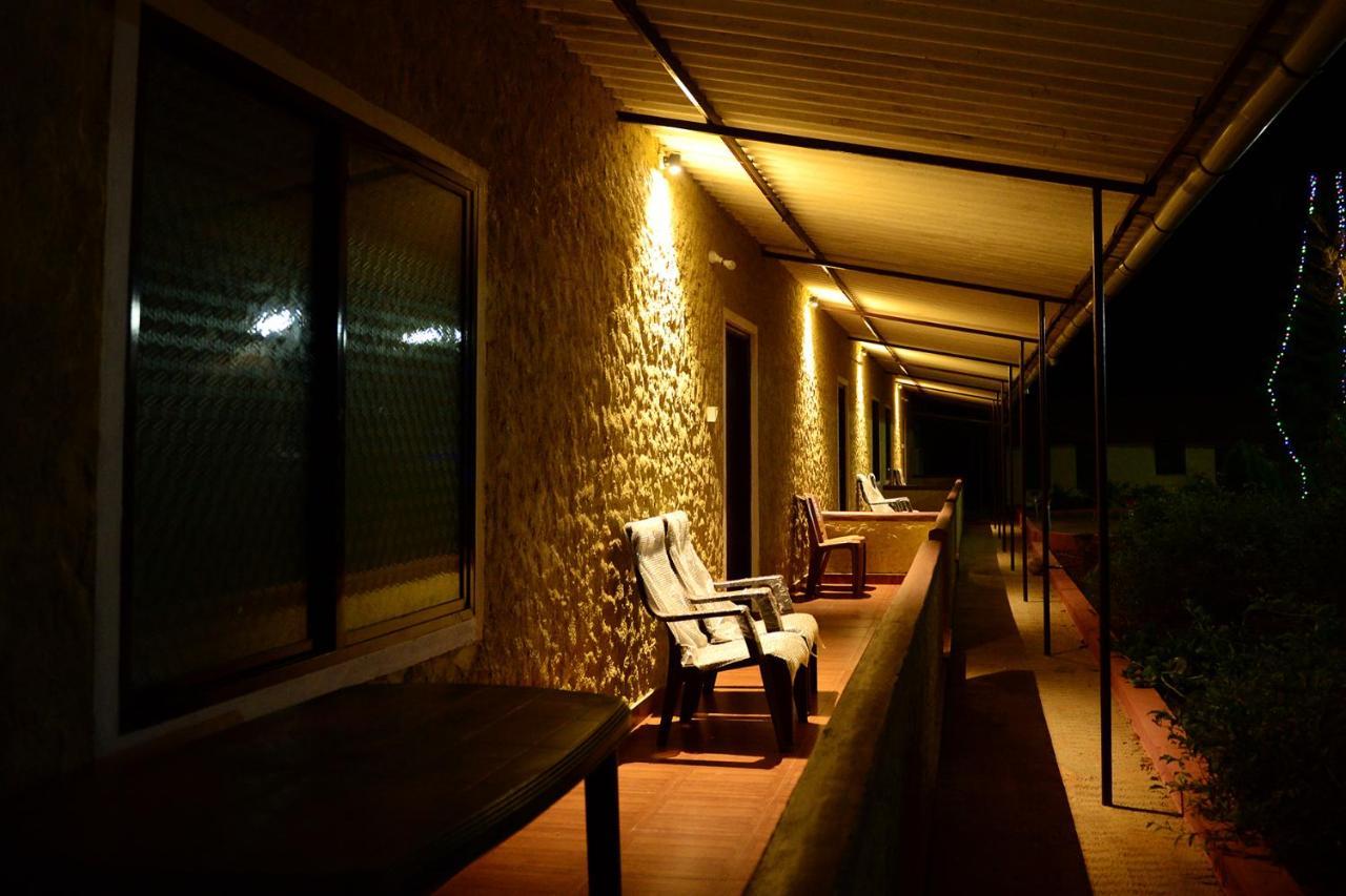 אודופי Jasmine Land Homestay מראה חיצוני תמונה